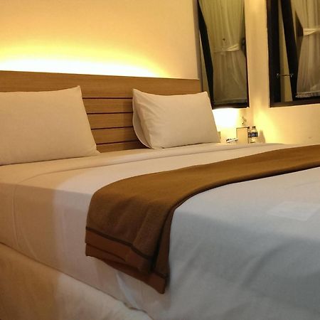 Marciella Hotel Bandung Exterior photo