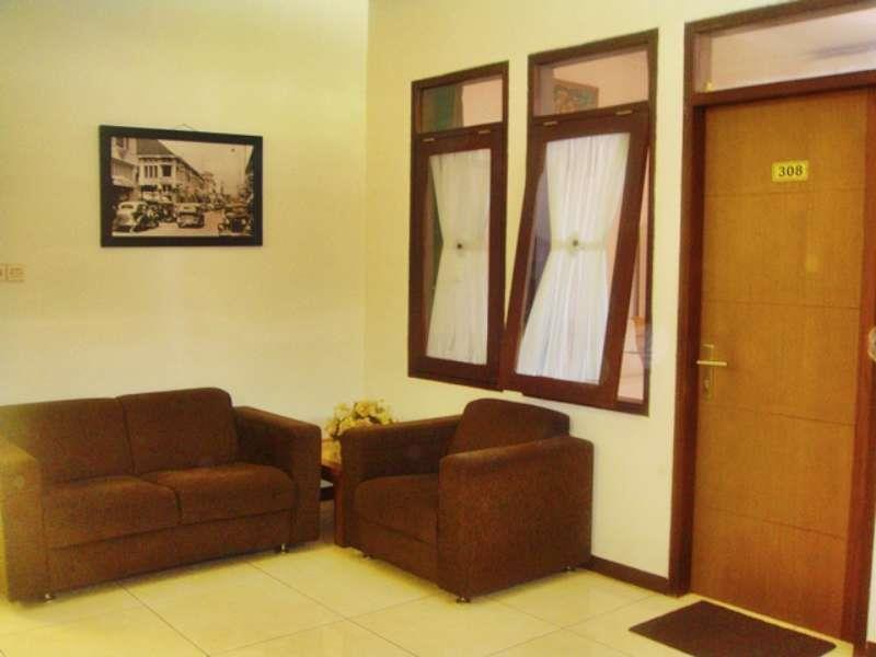 Marciella Hotel Bandung Exterior photo