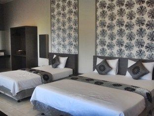Marciella Hotel Bandung Exterior photo